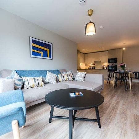 5 Star Brand New City Centre Apartment Belfast Extérieur photo