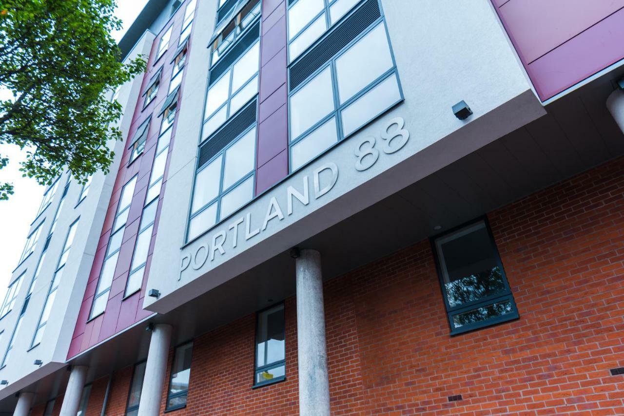 5 Star Brand New City Centre Apartment Belfast Extérieur photo