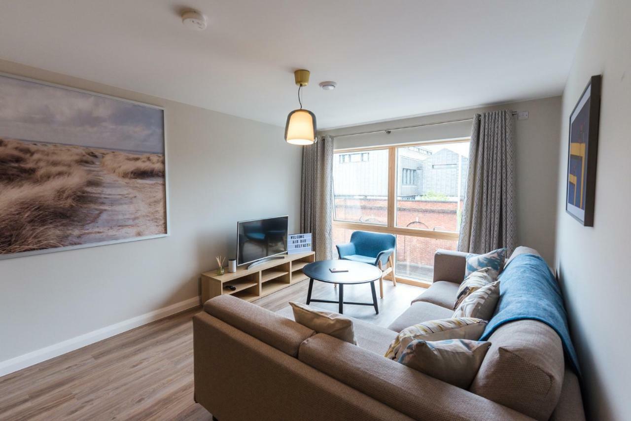 5 Star Brand New City Centre Apartment Belfast Extérieur photo
