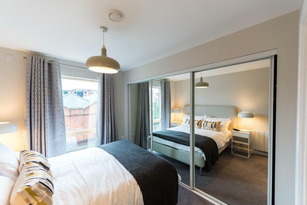 5 Star Brand New City Centre Apartment Belfast Extérieur photo
