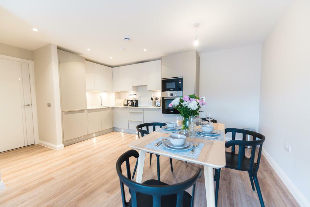 5 Star Brand New City Centre Apartment Belfast Extérieur photo